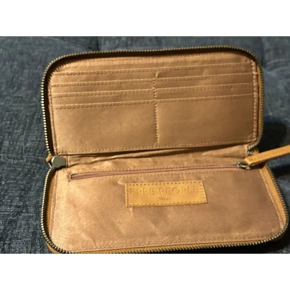 FREE PEOPLE - Brown Tan Distressed Vegan Wallet EUC MSRP $58 New